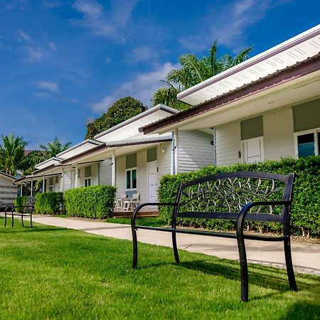 One Chumphon Hotel Dış mekan fotoğraf