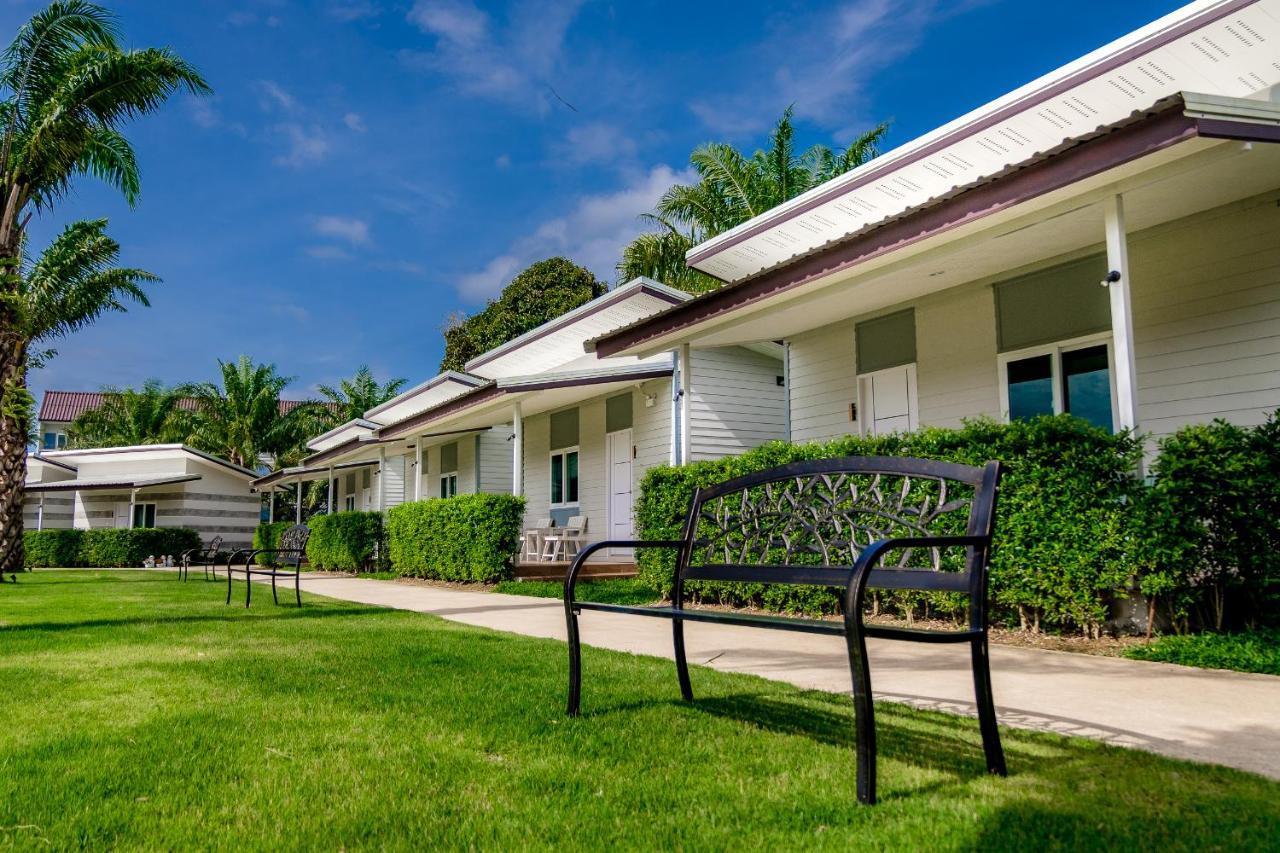 One Chumphon Hotel Dış mekan fotoğraf
