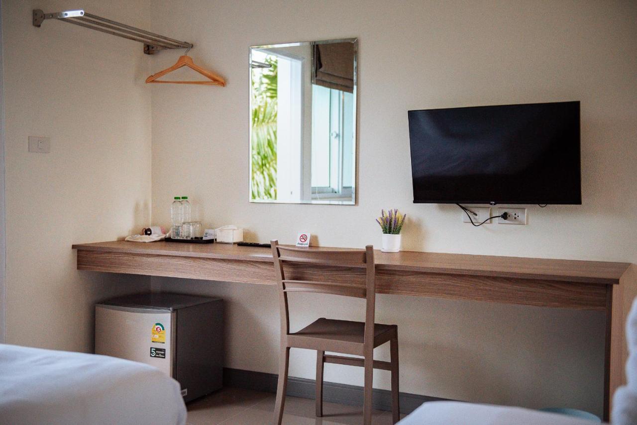 One Chumphon Hotel Dış mekan fotoğraf