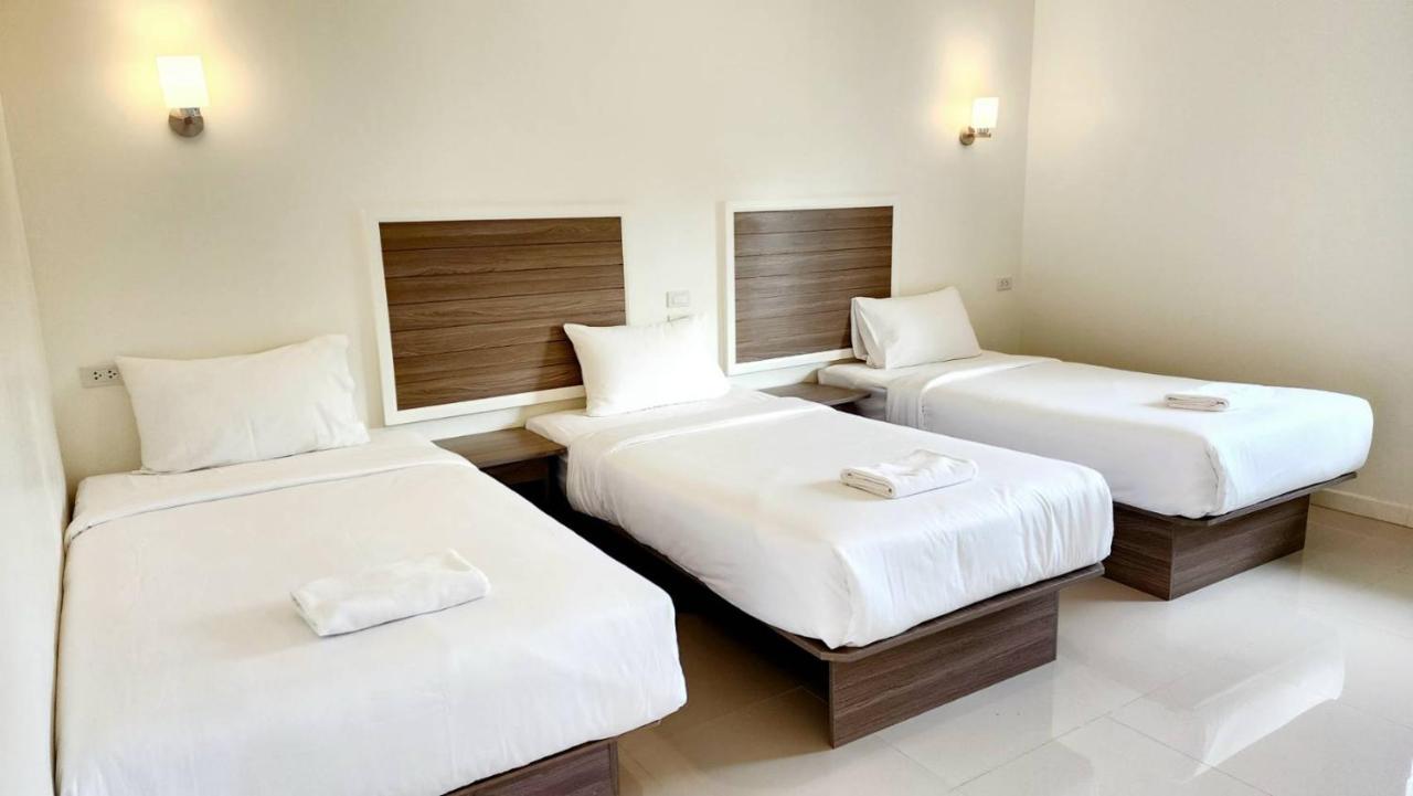 One Chumphon Hotel Dış mekan fotoğraf