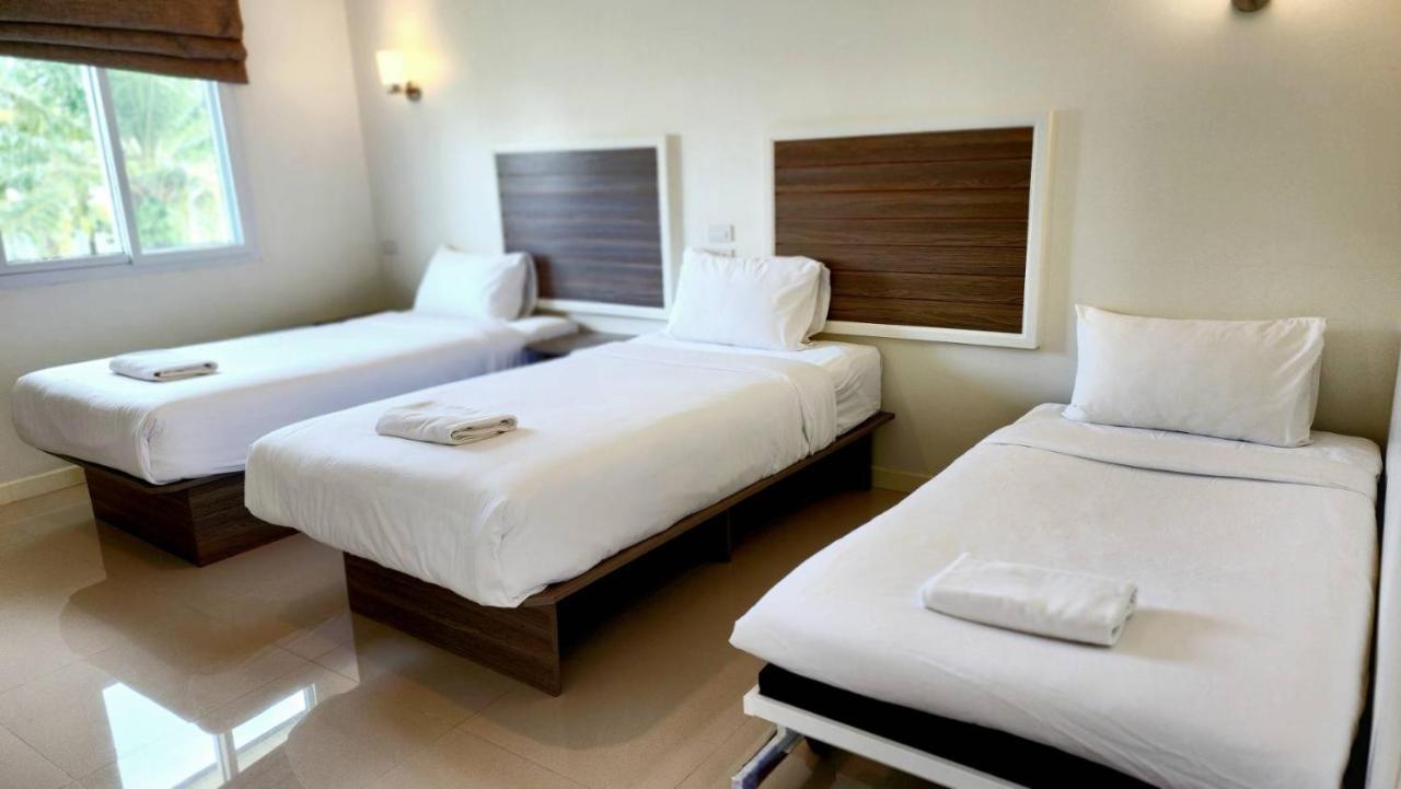 One Chumphon Hotel Dış mekan fotoğraf